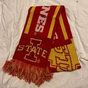 Iowa State Cyclones knit scarf with tassel trim